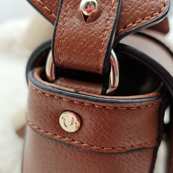 True Religion Brand‎ Jeans mini flap crossbody bag brown faux leather - Picture 6 of 15